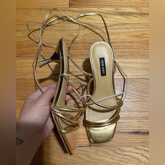 Nine West | Hendy Strappy Lace Up Dress Sandals - Picture 7 of 9